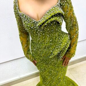 Dodone Atelie lime green evening dress